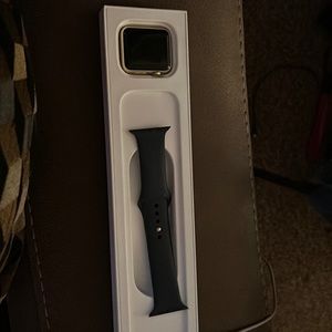Series 3 Apple Watch (Gold)